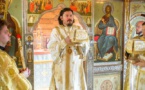 Liturgie célébrée par l'évêque Nestor de Chersonèse