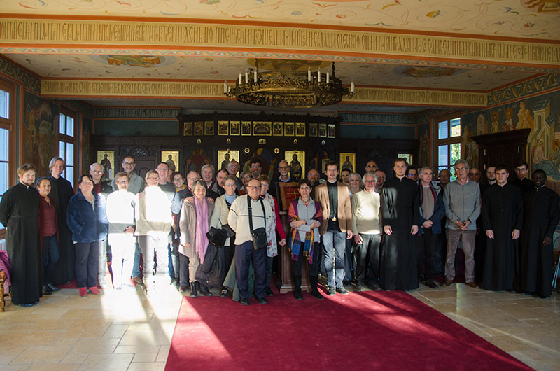 Les diacres permanents du diocèse d'Évry et leurs épouses en visite au Séminaire