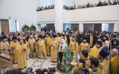 Nos séminaristes ont participé aux vigiles et à la liturgie dominicales avec le patriarche Cyrille à Paris