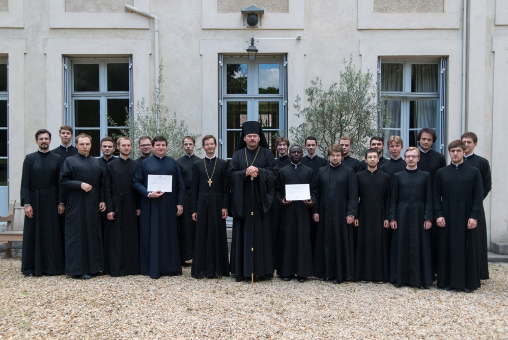 Notre communauté a célébré la fin de l'année académique Notre communauté a célébré la fin de l'année académique