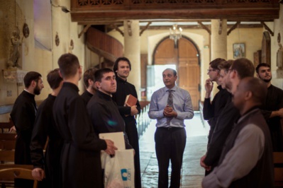 Camp d'été pour séminaristes de Russie et d'Ukraine. Dans le centre de la France Camp d'été pour séminaristes de Russie et d'Ukraine. Dans le centre de la France