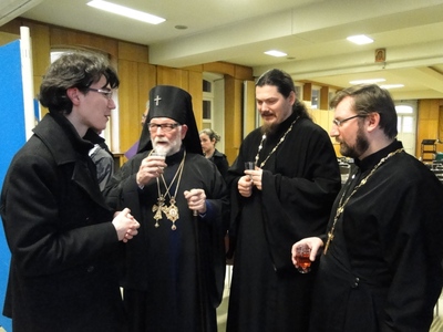 Des enseignants et séminaristes ont participé à la séance solennelle de l'Institut Saint-Serge