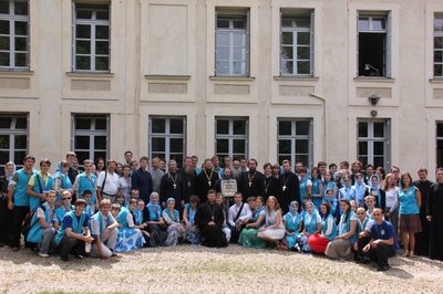 Un groupe de jeunes pèlerins orthodoxes a visité le séminaire avec l'icône Notre-Dame de Koursk