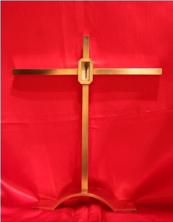 Le séminaire reçoit en don le reliquaire avec l'épine de la Sainte Couronne du Seigneur Le séminaire reçoit en don le reliquaire avec l'épine de la Sainte Couronne du Seigneur