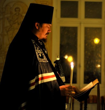 Mgr Nestor a présidé au séminaire les complies avec la lecture du canon de saint André de Crète