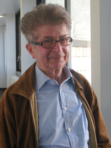 ANNONCE: La conférence de M. Georges Nivat aura lieu le samedi 2 juin ANNONCE: La conférence de M. Georges Nivat aura lieu le samedi 2 juin