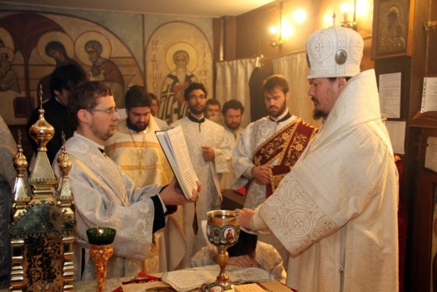 Vladimir Mutin a été ordonné diacre par Mgr Nestor, évêque de Chersonèse