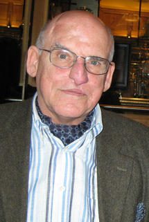 M. Gilles-Marc Fougeron reçoit l'ordre de Saint-Serge de Radonège M. Gilles-Marc Fougeron reçoit l'ordre de Saint-Serge de Radonège