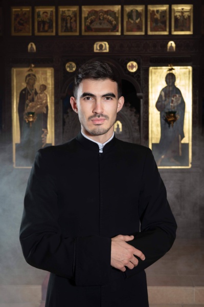 Arthur Akhuba, chef du choeur Arthur Akhuba, chef du choeur