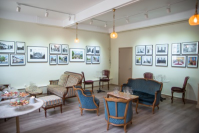 Le salon de thé et la librairie «Le Sainte-Geneviève» rouvrent ses portes Le salon de thé et la librairie «Le Sainte-Geneviève» rouvrent ses portes