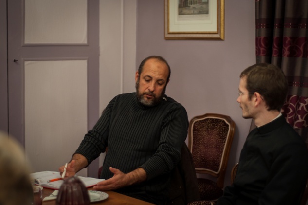 À gauche : M. Abdellatif Zaari, président de l'Association cultuelle musulmane du Val d'Yerres