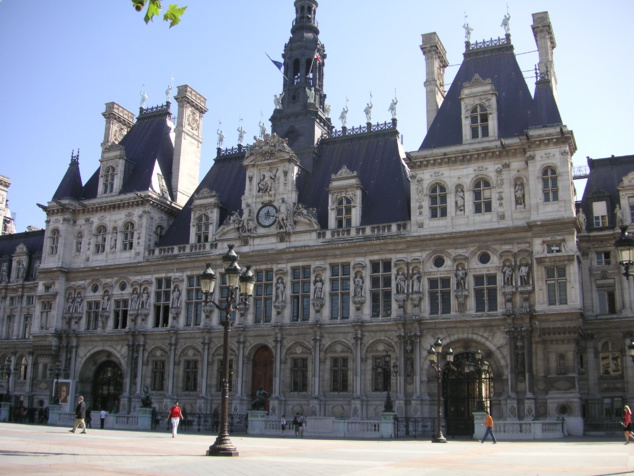 Le recteur du Séminaire a participé à la Conférence citoyenne de partage à l'Hôtel de Ville de Paris