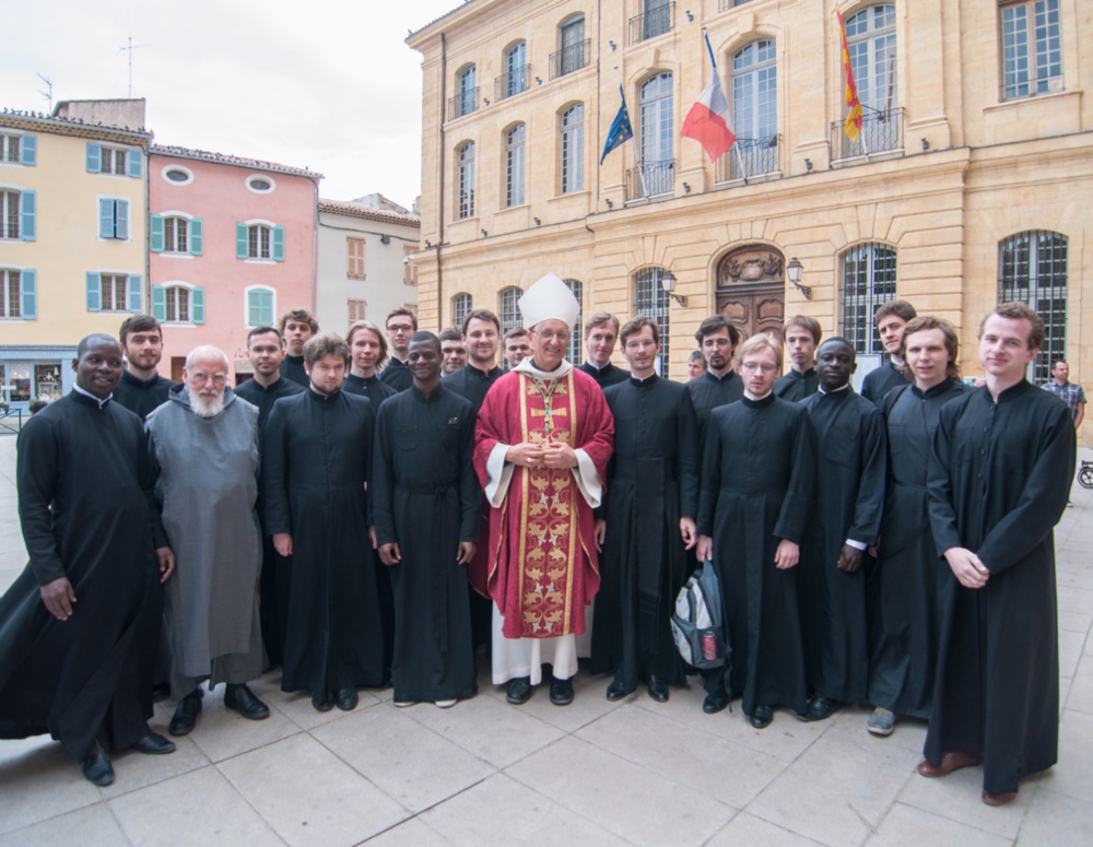 Notre pèlerinage dans le diocèse de Toulon. Second jour: Saint-Maximin
