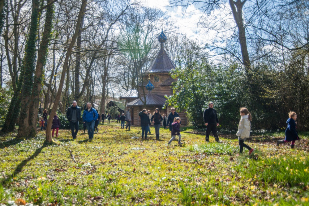 Photographies de la chasse aux oeufs du lundi de Pâques Photographies de la chasse aux oeufs du lundi de Pâques