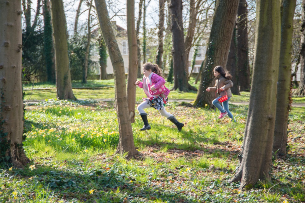 Photographies de la chasse aux oeufs du lundi de Pâques Photographies de la chasse aux oeufs du lundi de Pâques