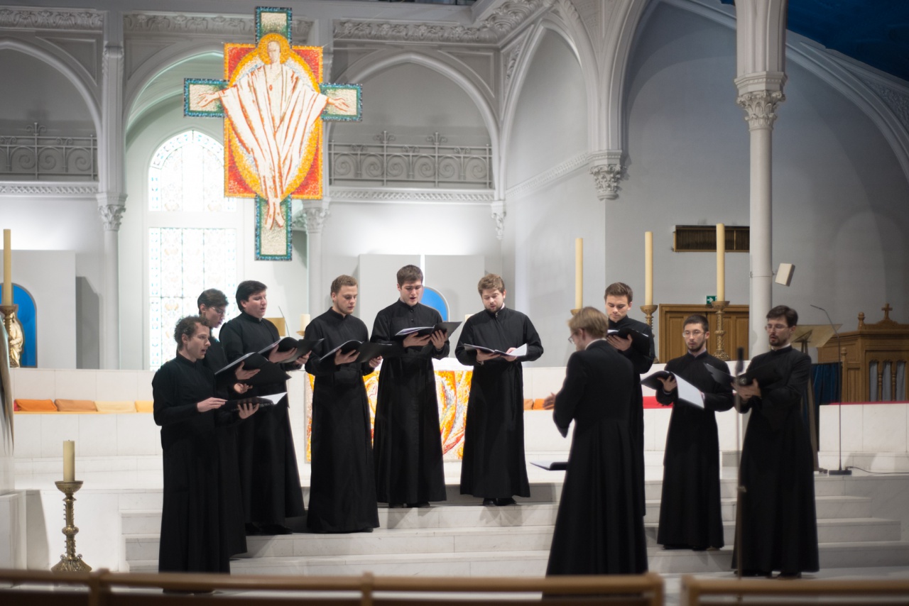 Concert de nos séminaristes à Saint-Honoré d'Eylau à Paris au profit de l'institut Saint-Serge