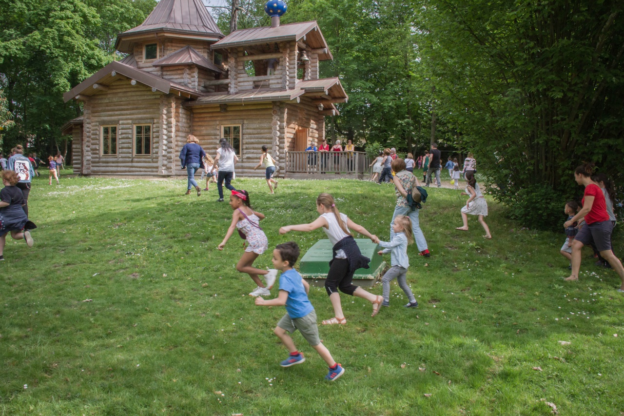 "Nous n'avons pas d'autre camp que celui des innocentes victimes". Message de notre Séminaire au sujet de la guerre en Ukraine "Nous n'avons pas d'autre camp que celui des innocentes victimes". Message de notre Séminaire au sujet de la guerre en Ukraine