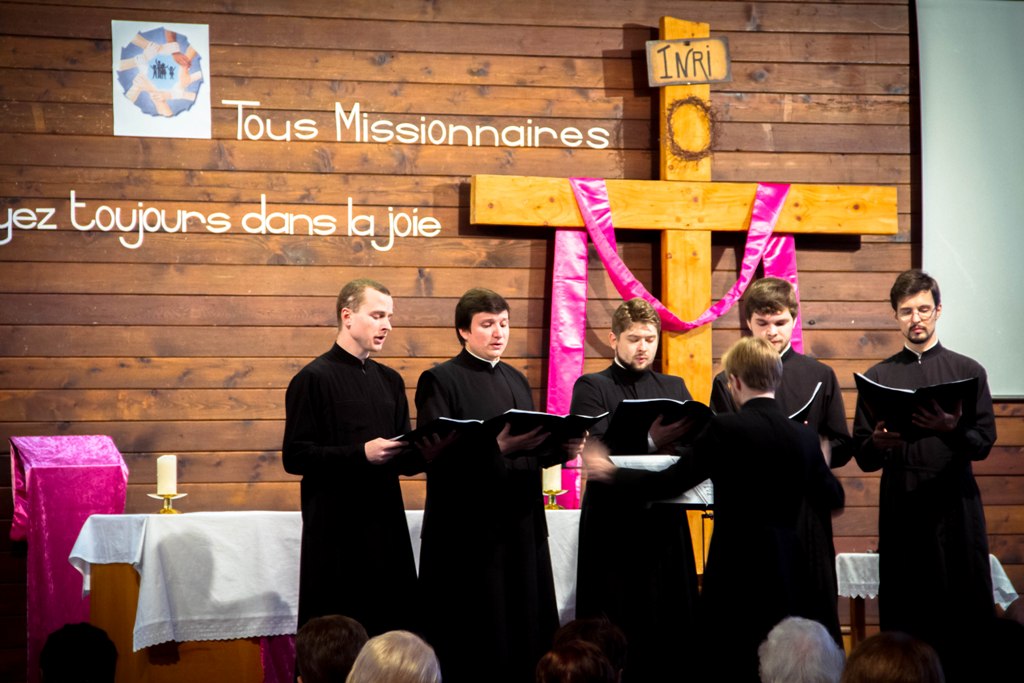 Concert du choeur du séminaire à l'église d'Épinay-sous-Sénart