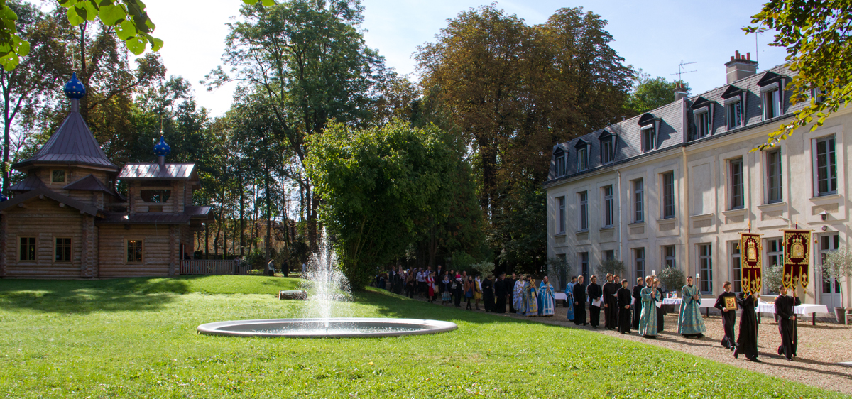 Fête patronale de l'église en bois Notre-Dame-de-la-Nativité