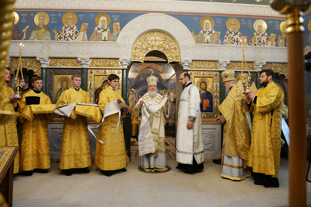 Alexey Vlasov, notre ancien élève, ordonné prêtre par le patriarche Cyrille