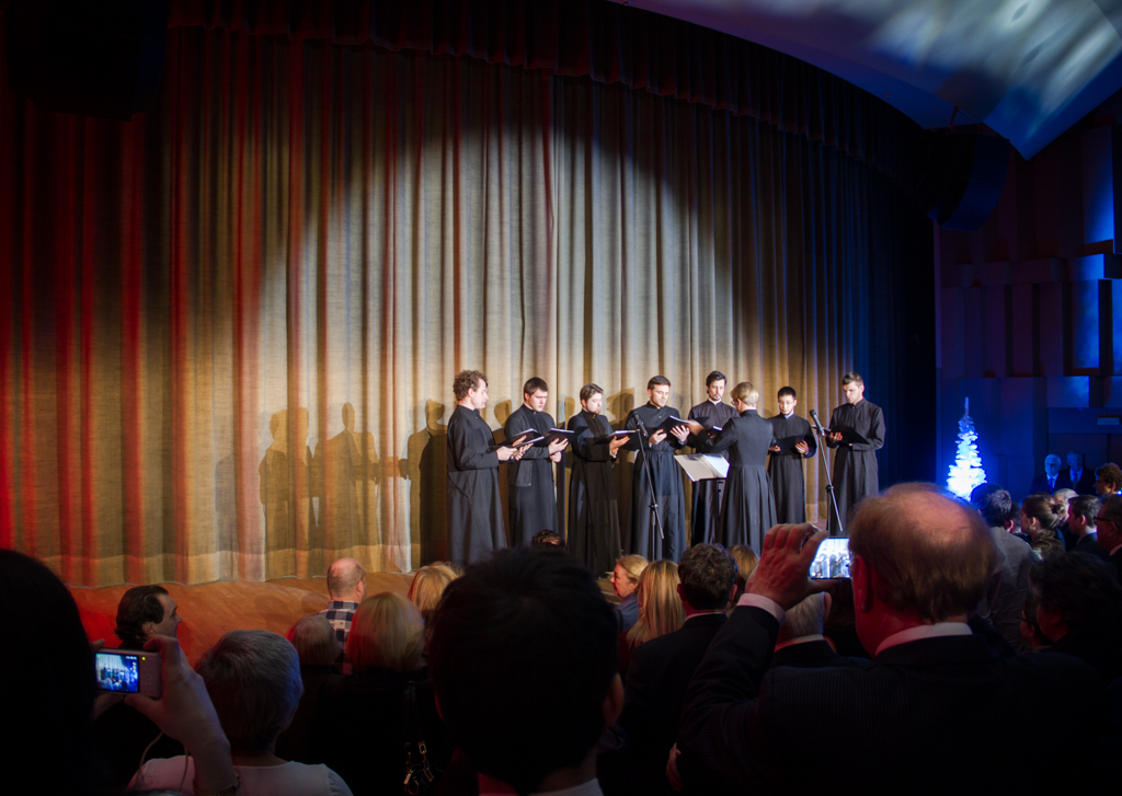 Le choeur des séminaristes a participé au concert du Nouvel An à l'Ambassade de Russie